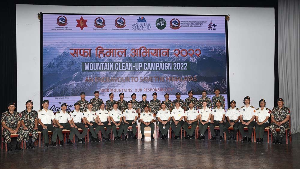 सेनाले चार हिमालबाट ३४ हजार केजी फोहोर संकलन