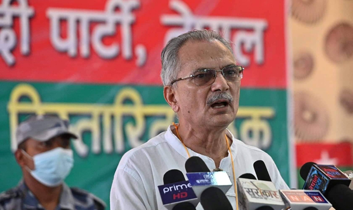 बैठकमा हाम्रो कुरा राख्न दिनुहोस्, म उपेन्द्रजीलाई अनुरोध गर्छु : डा. भट्टराई