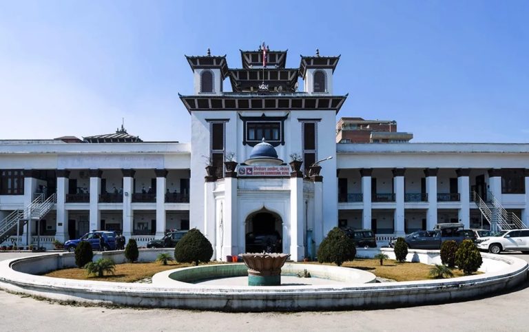 निर्वाचन आयोगद्वारा  राजनीतिक दललाई ६० बुँदे निर्देशन