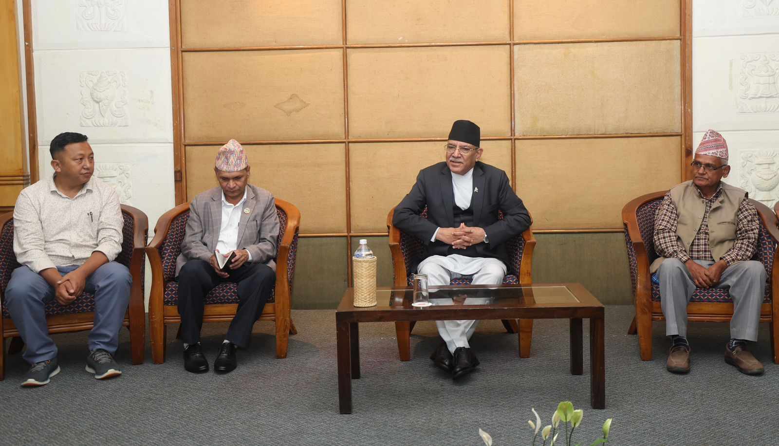 पार्टी एकताका लागि ठोस पहल हुँदैछ : प्रधानमन्त्री प्रचण्ड