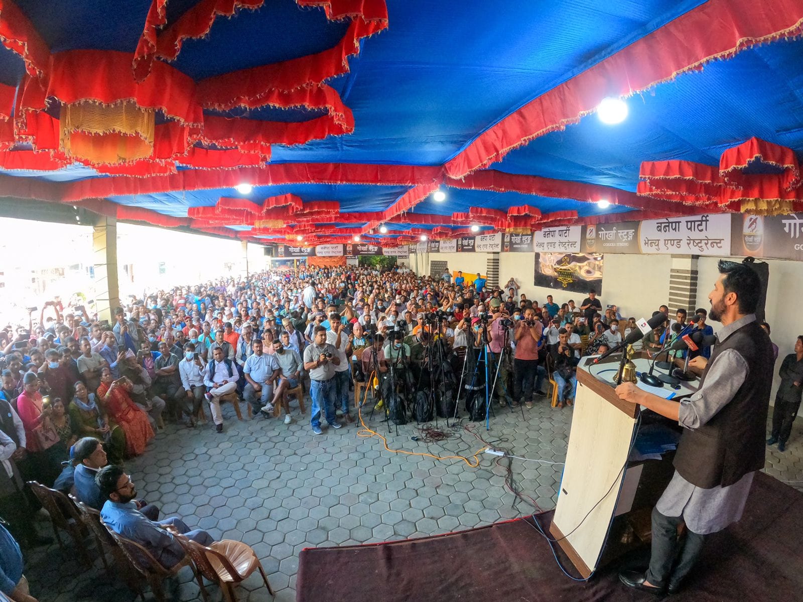  आरोपहरूको खण्डन गर्दै रवि लामिछानेले भने मेराविरुद्ध कुनै मुद्दा छैन, रहे अघिल्लो जन्मको समेत तिर्छु