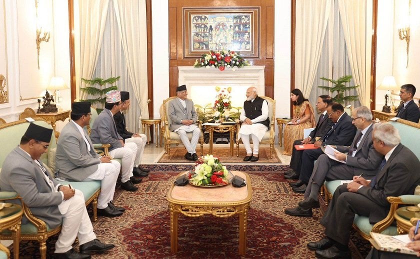प्रधानमन्त्री दाहाल र भारतीय समकक्षी मोदीबीच भेटवार्ता शुरु