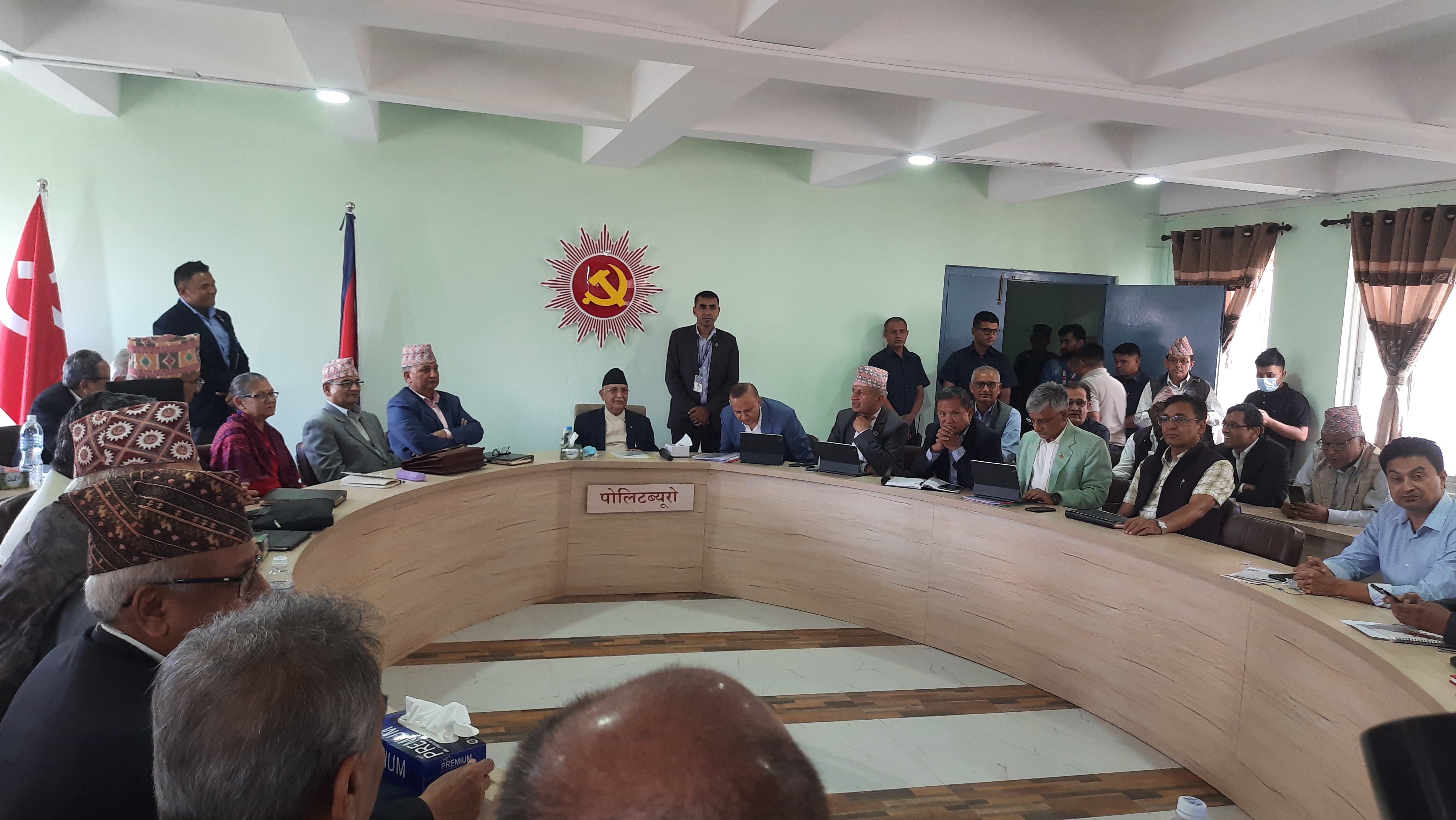 एमालेको निर्वाचनमा उम्मेदवार छनौट गर्ने यस्तो छ मापदण्ड 