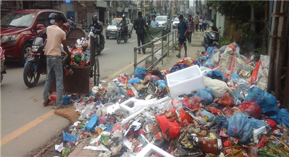 काठमाडौंमा कुहिने र नकुहिने फोहोर स्रोतमै नछुट्याए जरिवाना