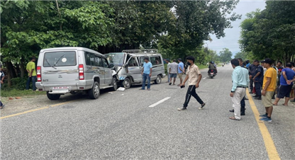कञ्चनपुरमा विङ्गर र सरकारी जिप ठोक्किँदा ९ जना घाइते