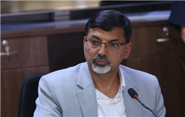 अहिलेको बजेटले मुख्यतः तीन वटा विषयलाई जोड दिएको छः अर्थमन्त्री जनार्दन शर्मा (अन्तर्वार्ता)