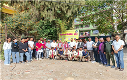  सार्वजनिक स्थलमा धुम्रपान निषेधित क्षेत्र समेटिएको सूचना बोर्ड 