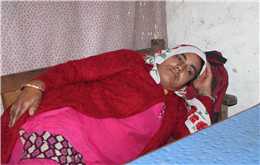 विद्यालयको हिसाबकिताब खोज्ने शिक्षिकामाथि प्रधानअध्यापकबाट हातपात 